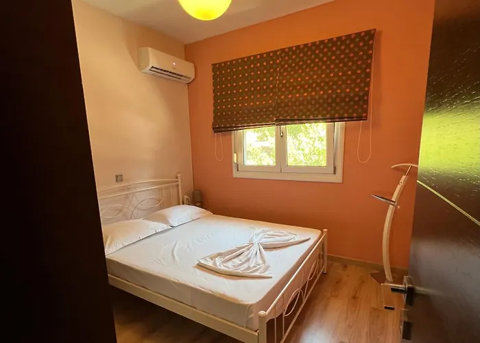 Handra Villa Asfendiou